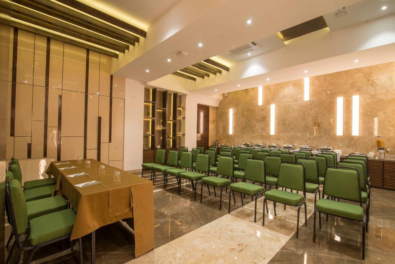 Hotel Wego Bombaj Zewnętrze zdjęcie